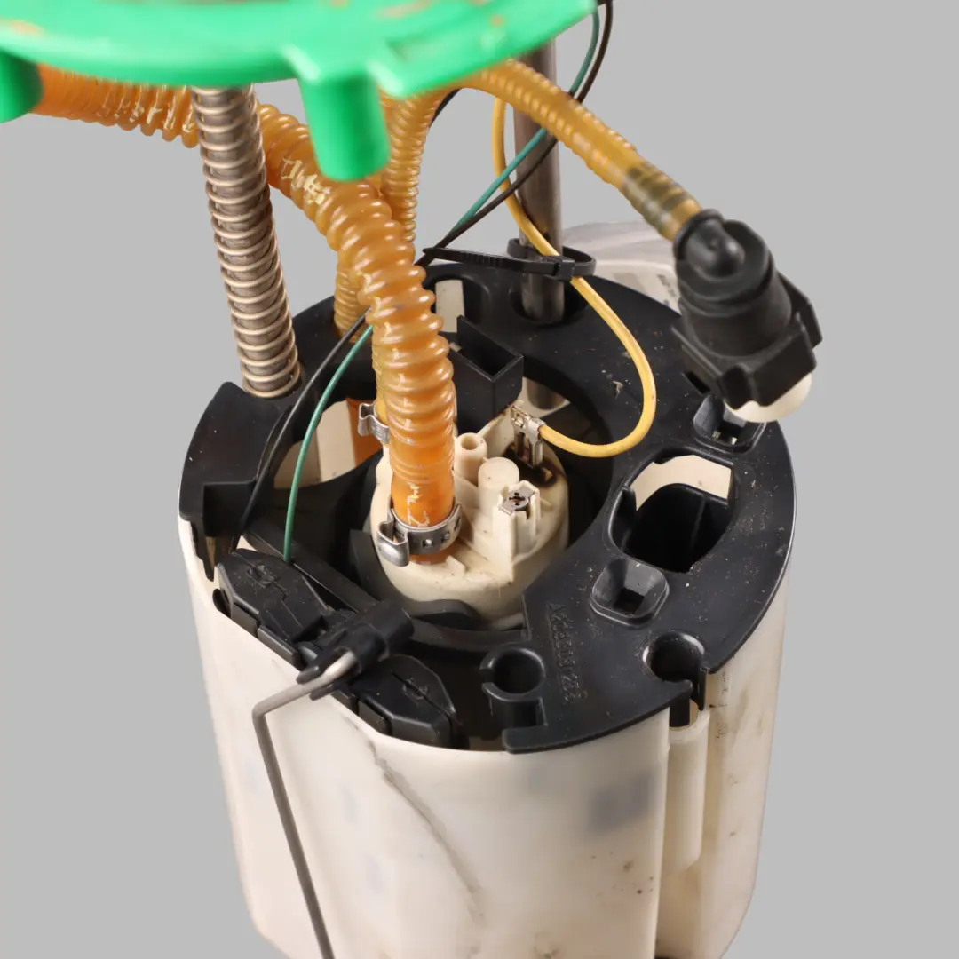 Pump Tank Sender Pump Unit 2.0 Petrol to Audi A4 B7 Fuel with Part number 8E0919051CN Audi A4 B7 Fuel Pump Tank Sender Pump Unit 2.0 Petrol - SKU 8E0919051CN - Part number 8E0919051CN