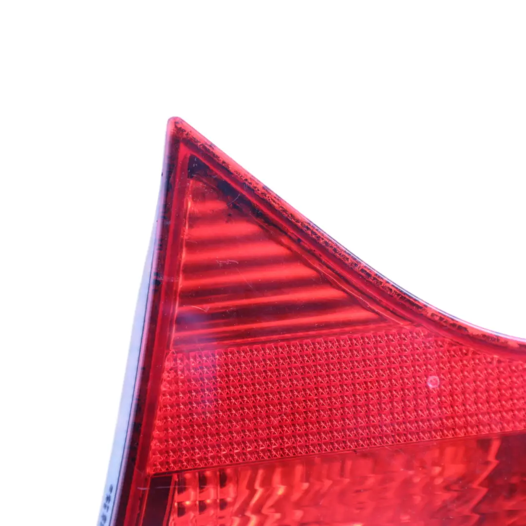 Audi A4 B7 Avant Rear Tailight Lamp Trunk Lid Tailgate Inner Right O/S - SKU 8E9945094-1 - Part number 8E9945094