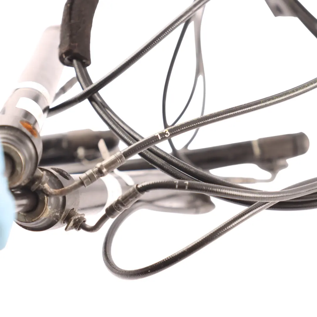 Juego De Cilindros Hidráulicos Mecanismo Techo Descapotable para Audi A4 B7 con número de pieza 8H0871795 Audi A4 B7 Juego De Cilindros Hidráulicos Mecanismo Techo Descapotable - SKU 8H0871795-1 - Número de pieza 8H0871795