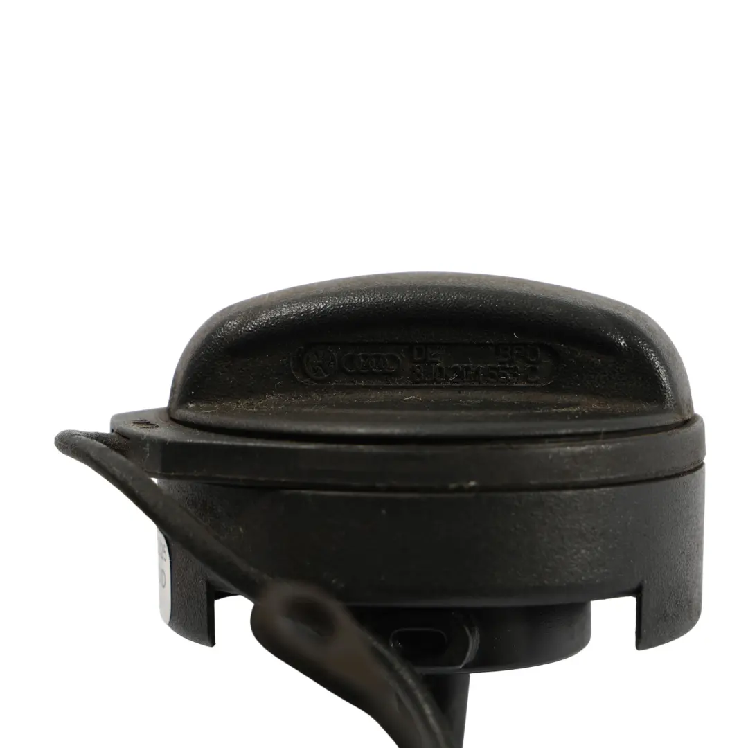 Coperchio Tappo Serbatoio Carburante Con Cinghia Fissaggio 8J0201553C per Audi TT 8J con numero di parte 8J0201550C Audi TT 8J Coperchio Tappo Serbatoio Carburante Con Cinghia Fissaggio 8J0201553C - SKU 8J0201550C - Numero di parte 8J0201550C