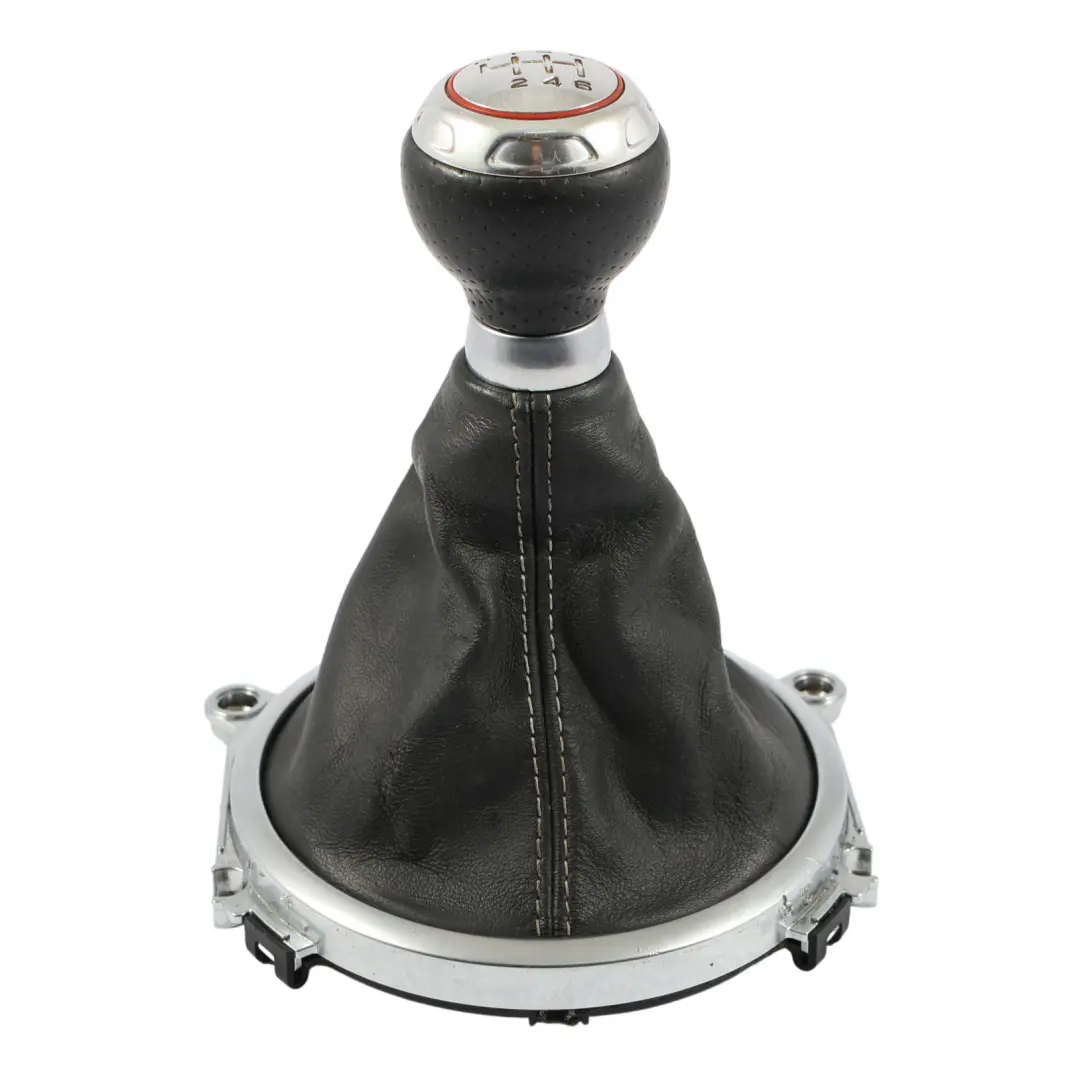 Audi TTRS 8J Couvercle Pommeau Sélecteur Manuel 6 Vitesses - SKU 8J0711113J - Numéro de pièce 8J0711113J