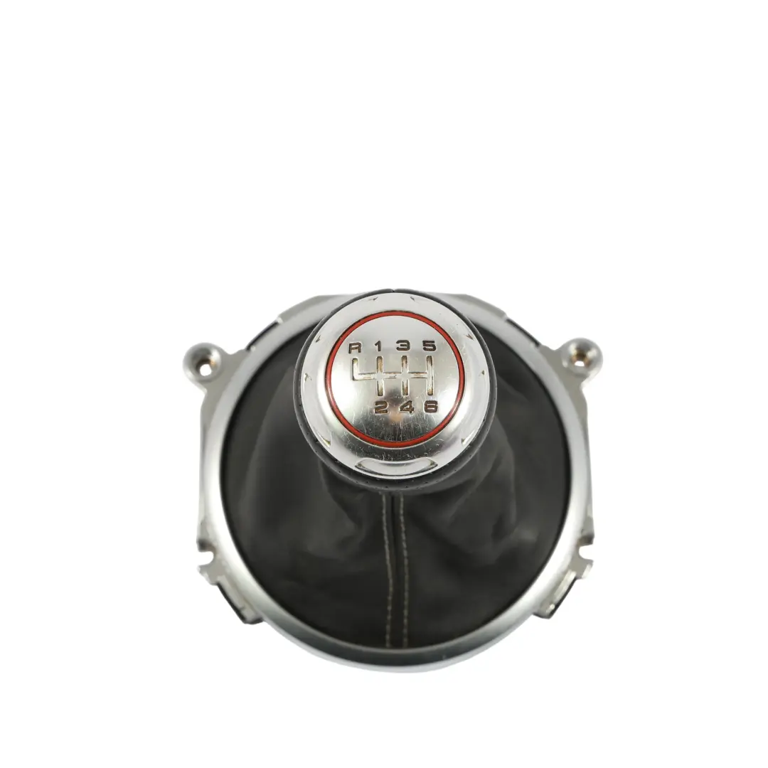 Audi TTRS 8J Couvercle Pommeau Sélecteur Manuel 6 Vitesses - SKU 8J0711113J - Numéro de pièce 8J0711113J
