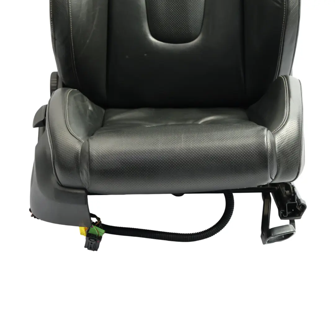 TTRS 8J Coupe Asiento Delantero Calefactable Cuero Soul Negro Derecho para Audi con número de pieza 8J8881806AC Audi TTRS 8J Coupe Asiento Delantero Calefactable Cuero Soul Negro Derecho - SKU 8J8881806AC-2 - Número de pieza 8J8881806AC
