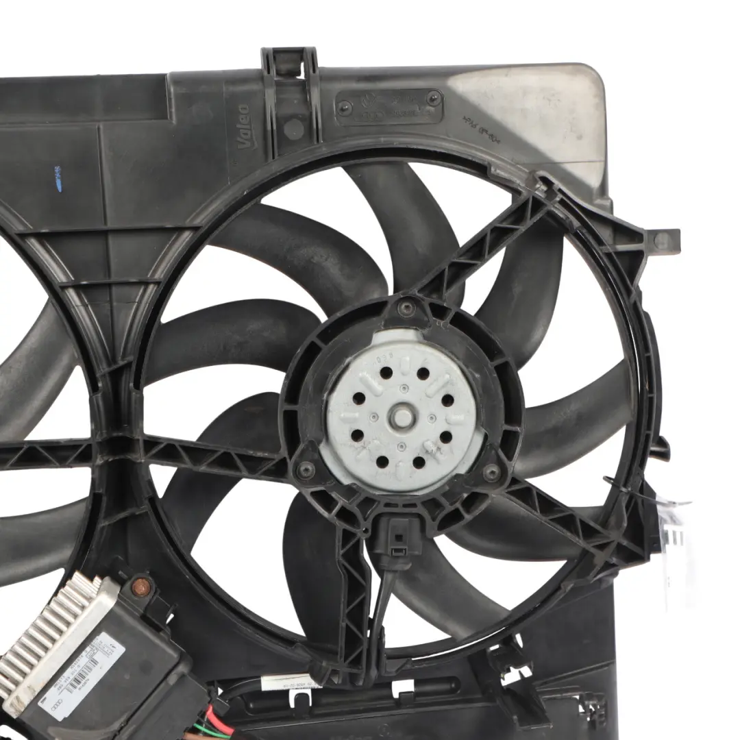 Carcasa Del Ventilador Radiador 1.8 TFSI Gasolina para Audi A6 C7 con número de pieza 8K0121003AG Audi A6 C7 Carcasa Del Ventilador Radiador 1.8 TFSI Gasolina - SKU 8K0121003AG-1 - Número de pieza 8K0121003AG