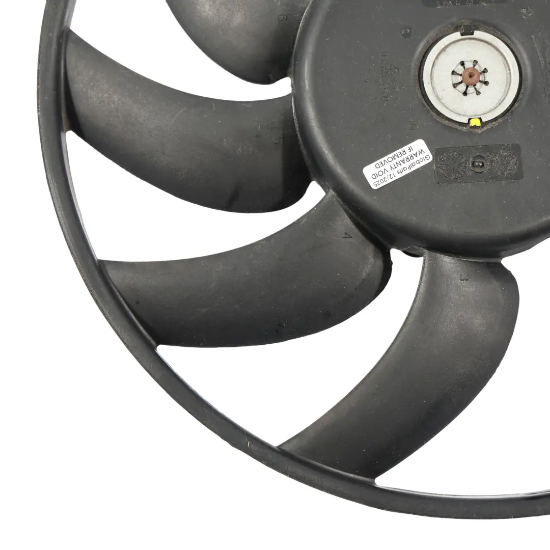 Motore Radiatore Doppia Ventola Raffreddamento per Audi A4 B8 Diesel con numero di parte 8K0121207A Audi A4 B8 Diesel Motore Radiatore Doppia Ventola Raffreddamento - SKU 8K0121207A-5 - Numero di parte 8K0121207A