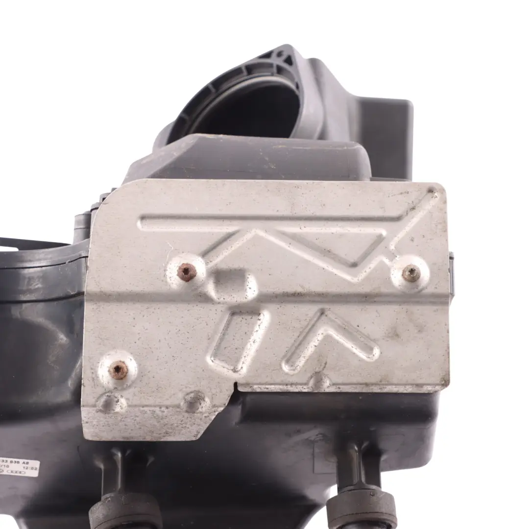 Caja Filtro Aire Silenciador Admisión para Audi A4 B8 2.0 TDI con número de pieza 8K0133835AB Audi A4 B8 2.0 TDI Caja Filtro Aire Silenciador Admisión - SKU 8K0133835AB - Número de pieza 8K0133835AB