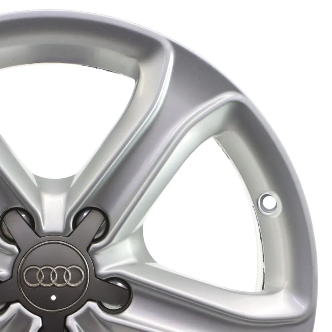 Audi A4 B8 8K Argento Cerchio In Lega 17" ET:45 7,5J Star Spoke - SKU 8K0601025CE-1 - Numero di parte 8K0601025CE