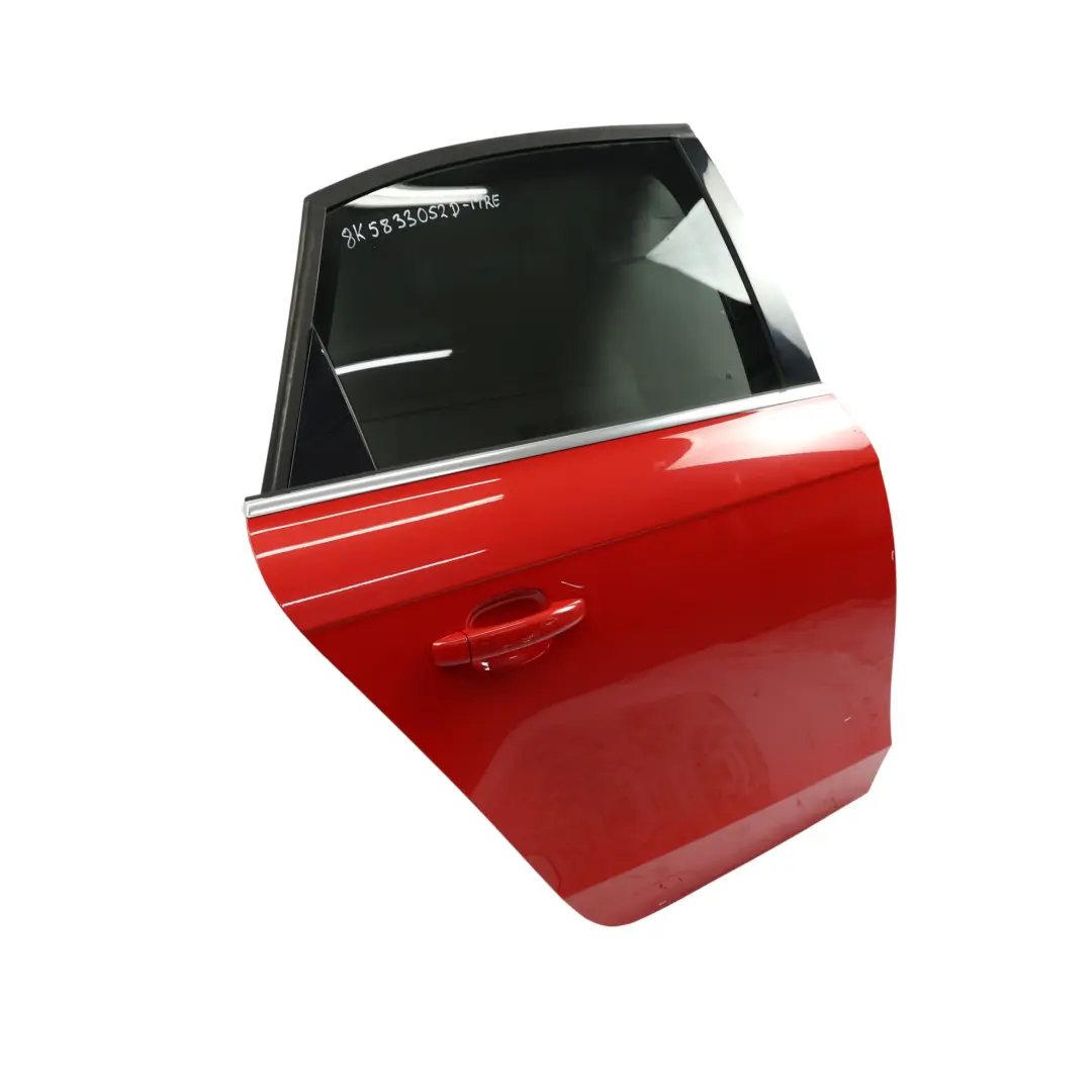 Puerta Trasera Derecha Misano Red Rojo - Z3M para Audi A4 B8 Limousine con número de pieza 8K5833052D Audi A4 B8 Limousine Puerta Trasera Derecha Misano Red Rojo - Z3M - SKU 8K5833052D-MRE - Número de pieza 8K5833052D