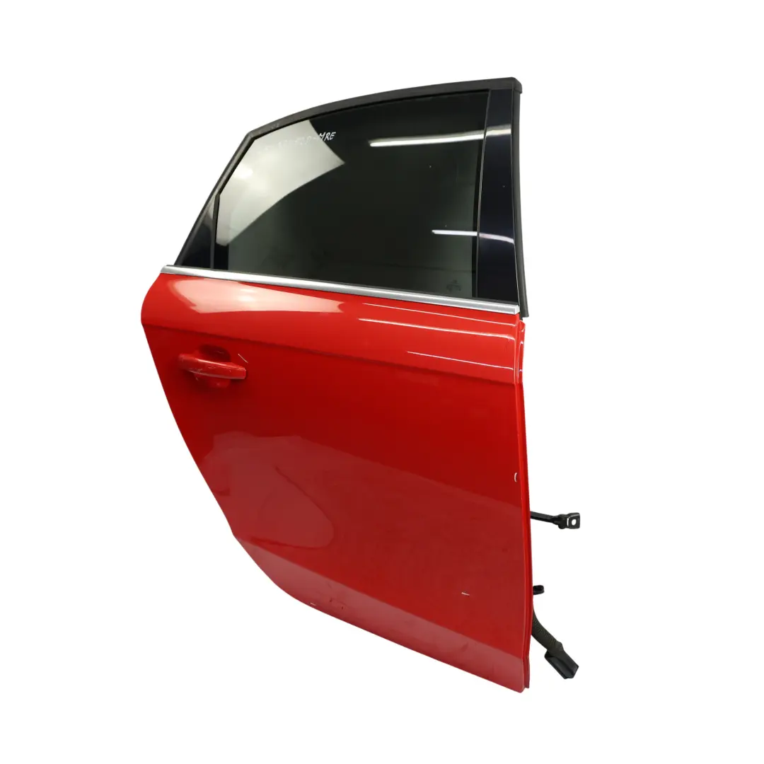 Audi A4 B8 Limousine Porte Arrière Droite Misano Red Rouge - Z3M - SKU 8K5833052D-MRE - Numéro de pièce 8K5833052D