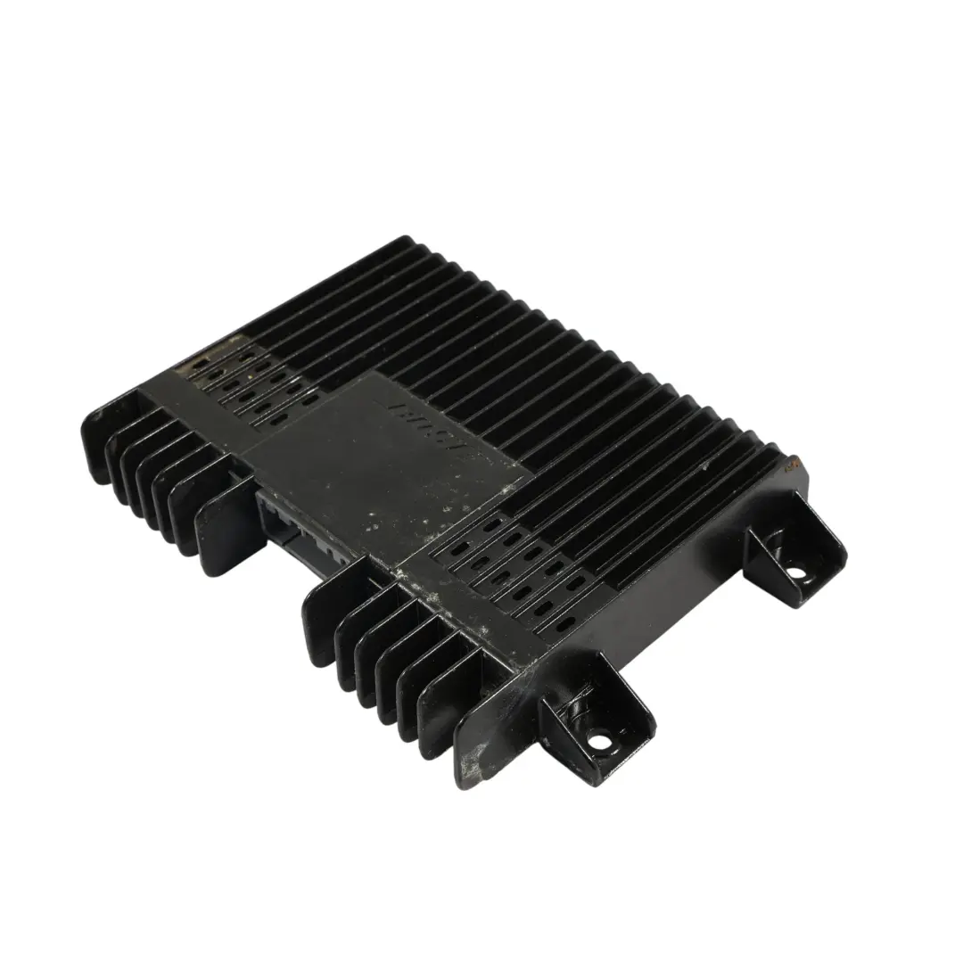 8L Module De Commande ECU De L'Amplificateur Audio BOSE pour Audi A3 à propos du numéro de pièce 8L0035223 Audi A3 8L Module De Commande ECU De L'Amplificateur Audio BOSE - SKU 8L0035223 - Numéro de pièce 8L0035223