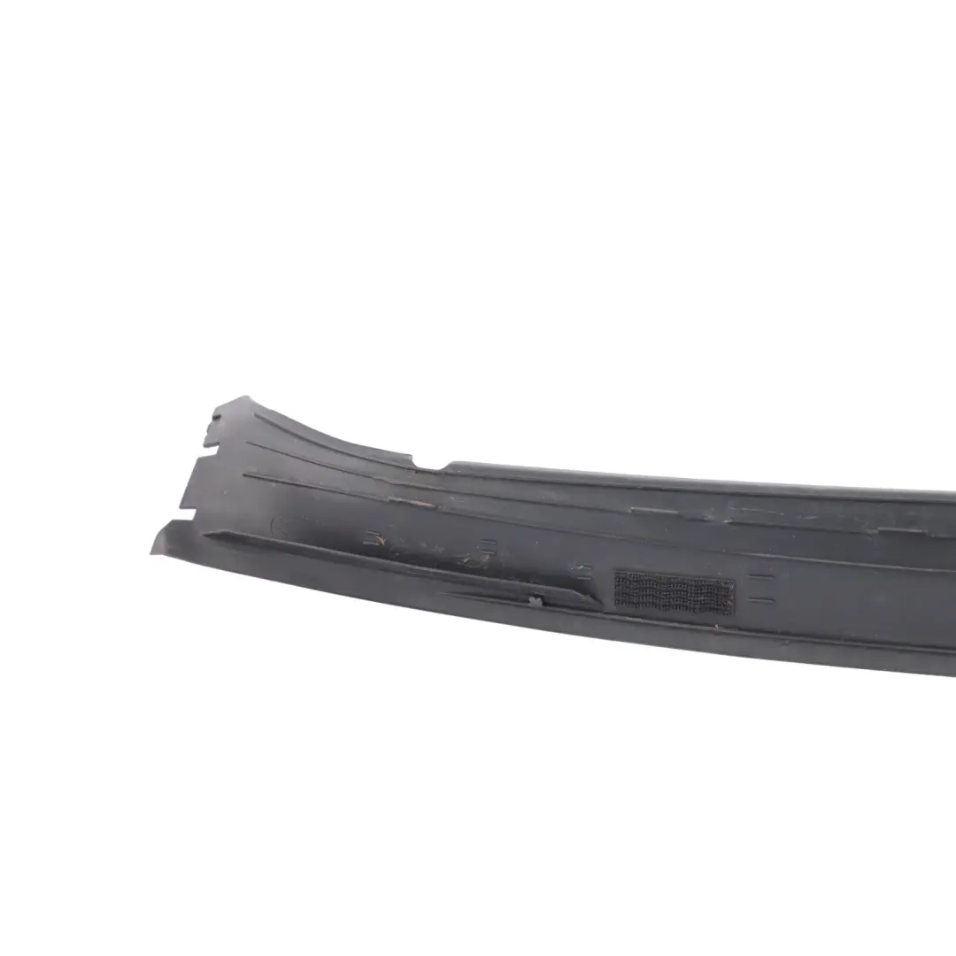 8L Rear Bumper Upper Seal Gasket Rubber Sealing to Audi A3 with Part number 8L0807421C Audi A3 8L Rear Bumper Upper Seal Gasket Rubber Sealing - SKU 8L0807421C - Part number 8L0807421C