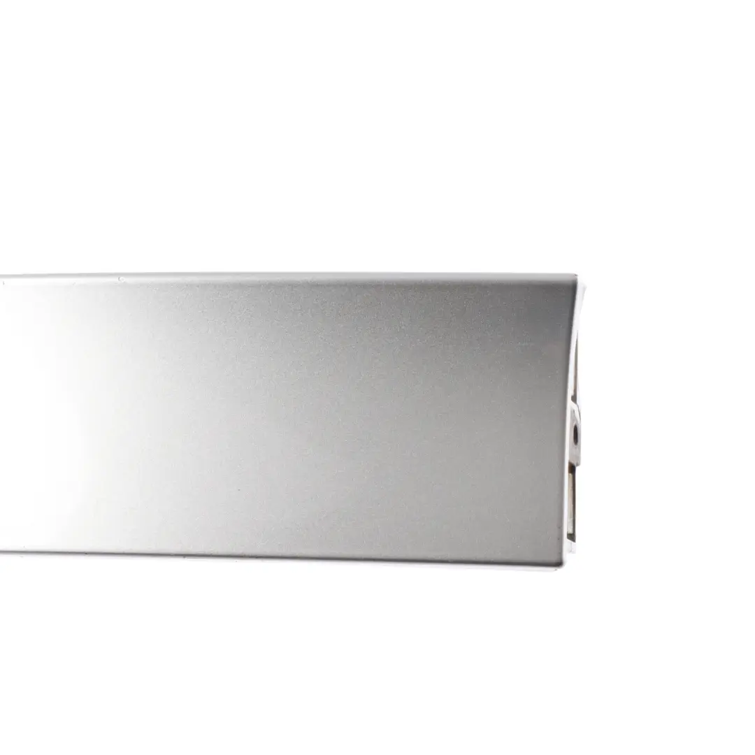 8L Rear Tail Light Lamp Cover Trim Right O/S Light Silver-Y7W to Audi A3 with Part number 8L0807872C Audi A3 8L Rear Tail Light Lamp Cover Trim Right O/S Light Silver-Y7W - SKU 8L0807872C-LS - Part number 8L0807872C