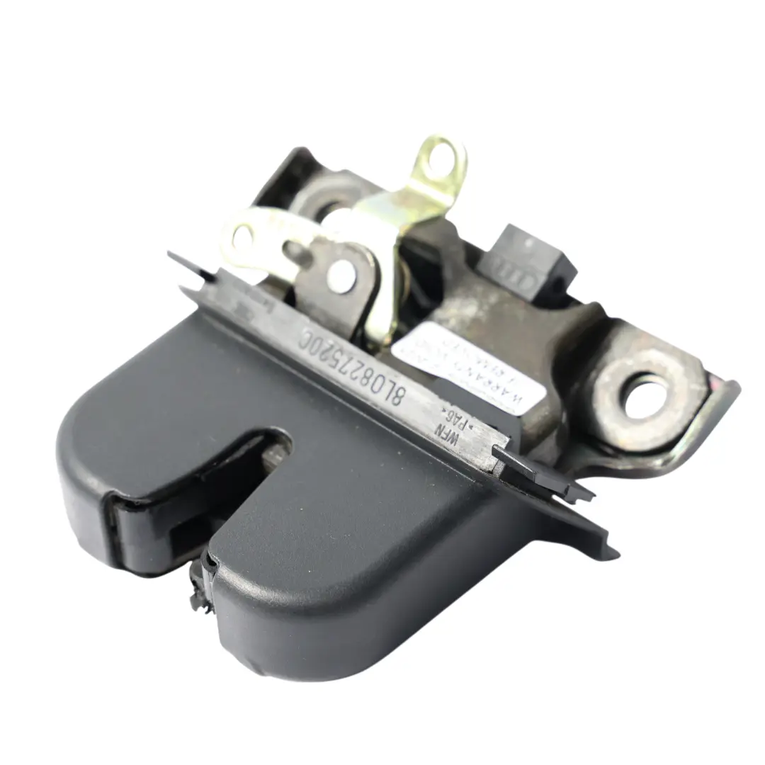 8L Chiusura Posteriore Del Portellone Del Bagagliaio per Audi A3 con numero di parte 8L0827520C Audi A3 8L Chiusura Posteriore Del Portellone Del Bagagliaio - SKU 8L0827520C - Numero di parte 8L0827520C