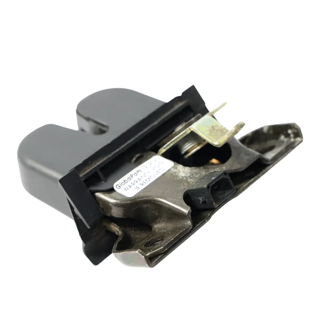 Audi A3 8L Heckklappe Kofferraum Deckel Heckklappen Schloss Riegel - SKU 8L0827520C - Teilenummer 8L0827520C