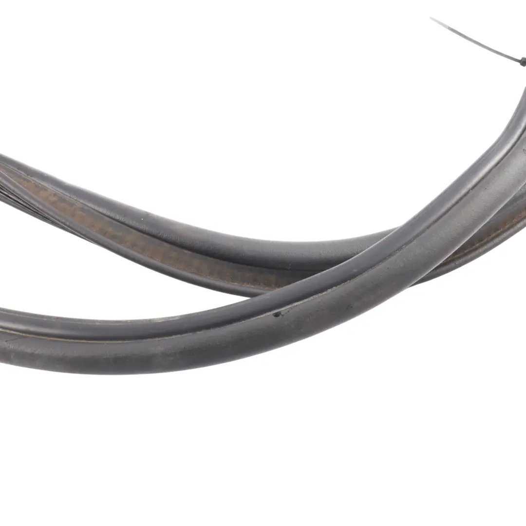 8L Rear Tailgate Boot Seal Sealing Gasket Sill Rubber to Audi A3 with Part number 8L0827705G Audi A3 8L Rear Tailgate Boot Seal Sealing Gasket Sill Rubber - SKU 8L0827705G - Part number 8L0827705G