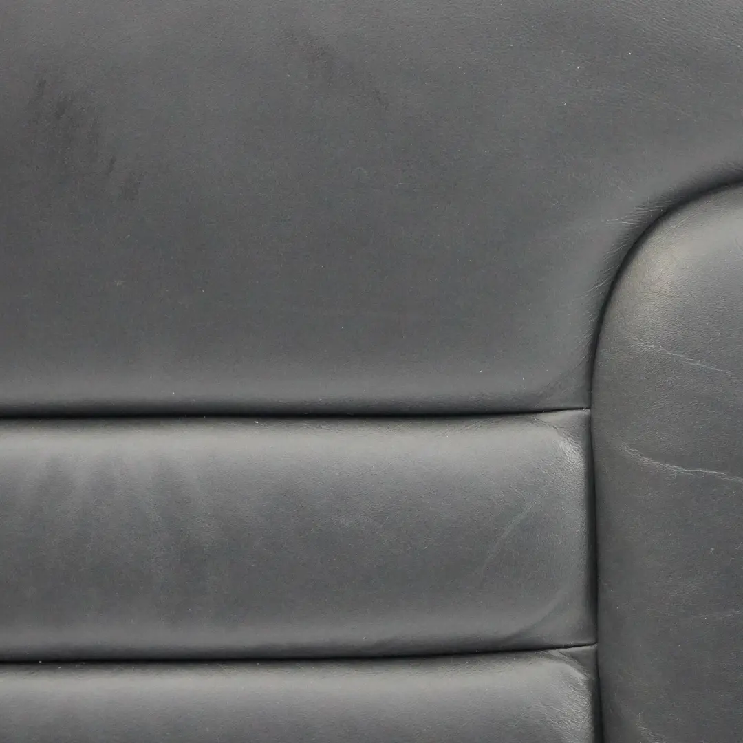 8L 3 Porte Schienale Recaro Posteriore Sinistro Pelle Nero per Audi A3 S3 con numero di parte 8L0885805L Audi A3 S3 8L 3 Porte Schienale Recaro Posteriore Sinistro Pelle Nero - SKU 8L0885805L - Numero di parte 8L0885805L