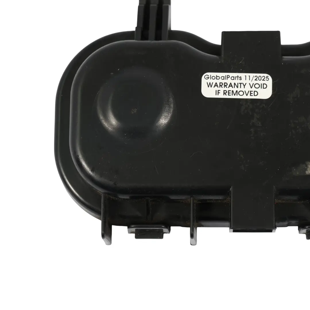 8L Osłona Tylna Reflektora Nakładka Lewy Przód do Audi S3 o numerze 8L0941159B Audi S3 8L Osłona Tylna Reflektora Nakładka Lewy Przód - SKU 8L0941159B - Numer Części 8L0941159B