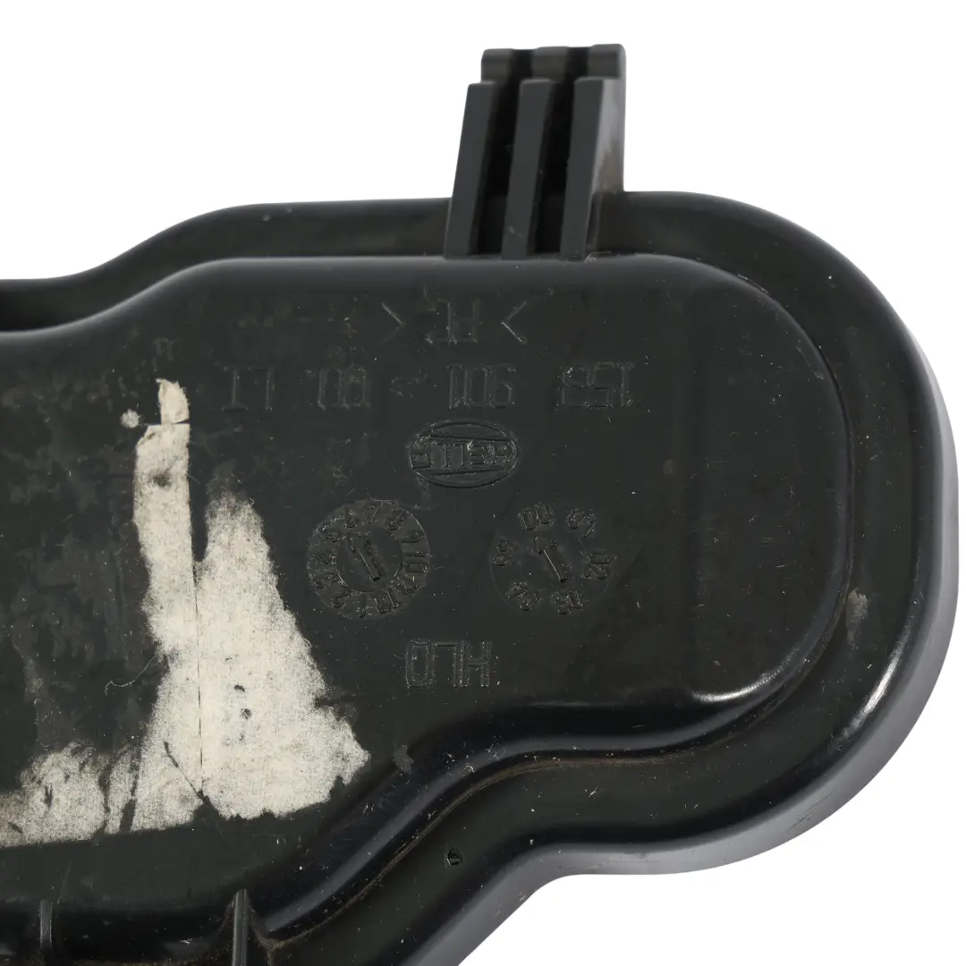 8L Faro Delantero Tapa Trasera Trim Izquierda para Audi S3 con número de pieza 8L0941159B Audi S3 8L Faro Delantero Tapa Trasera Trim Izquierda - SKU 8L0941159B - Número de pieza 8L0941159B