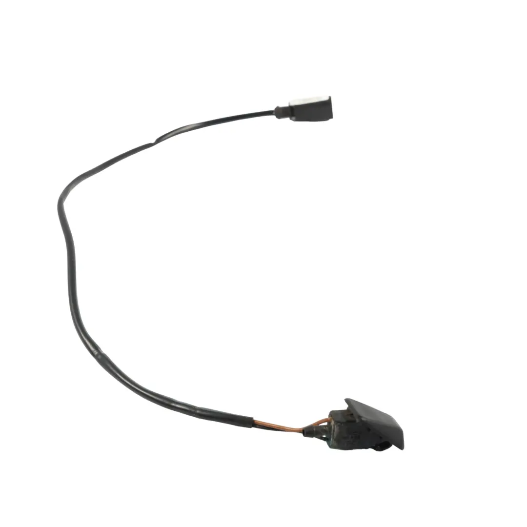 8L Windscreen Washer Jet Left Right N/O/S Heated Nozzle Spray to Audi A3 with Part number 8L0955988A Audi A3 8L Windscreen Washer Jet Left Right N/O/S Heated Nozzle Spray - SKU 8L0955988A - Part number 8L0955988A