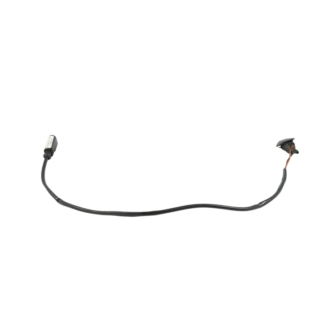 Getto Lavavetro Sinistro Destro Riscaldato Ugello per Audi Q7 4L con numero di parte 8L0955988A Audi Q7 4L Getto Lavavetro Sinistro Destro Riscaldato Ugello - SKU 8L0955988A - Numero di parte 8L0955988A