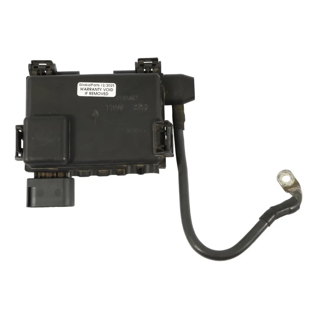 Audi TT 8N Battery Fuse Box Power Distribution - SKU 8N0937550A - Part number 8N0937550A