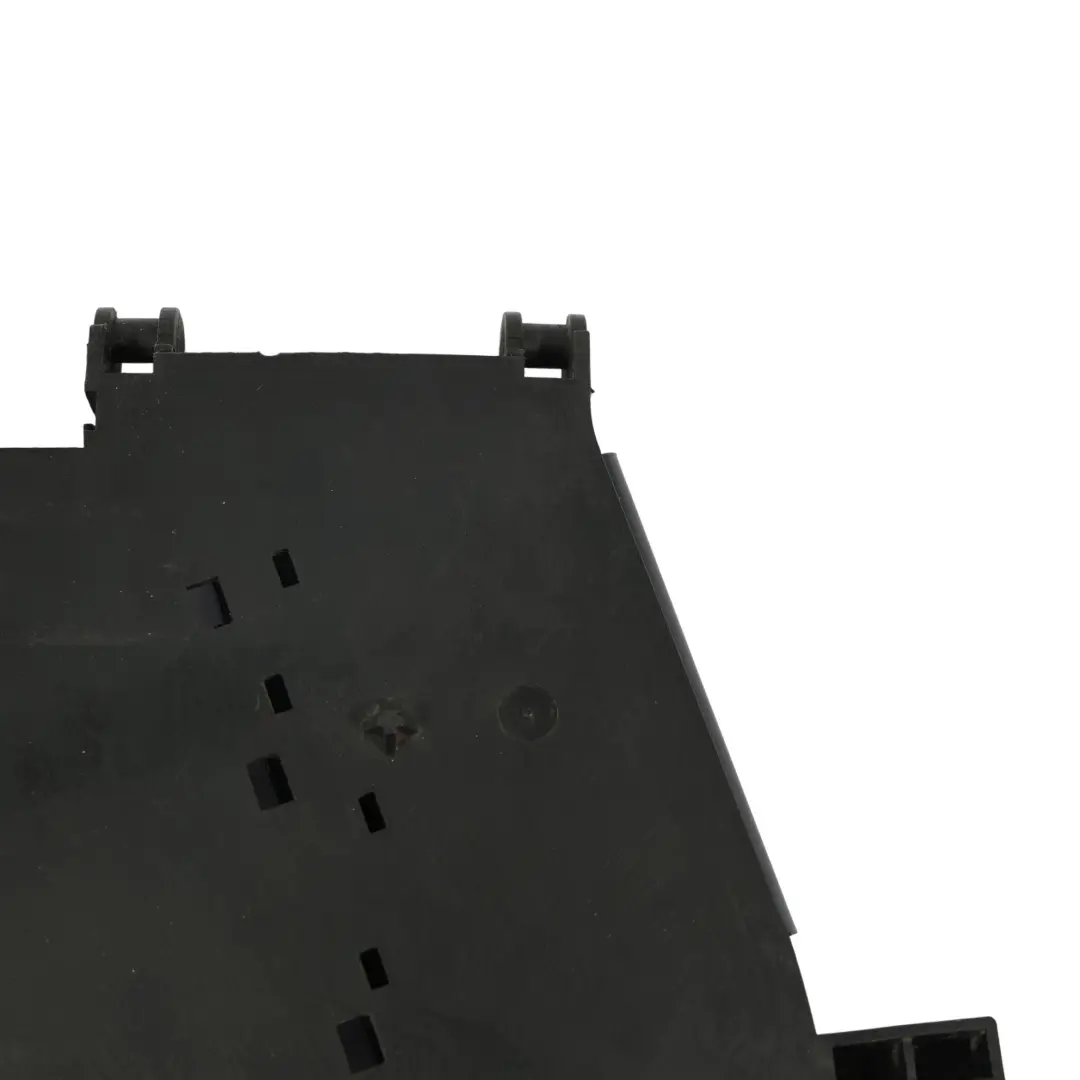 8N Support De Guide-Câble Latéral De Garniture Cache Batterie pour Audi TT à propos du numéro de pièce 8N0971824 Audi TT 8N Support De Guide-Câble Latéral De Garniture Cache Batterie - SKU 8N0971824 - Numéro de pièce 8N0971824