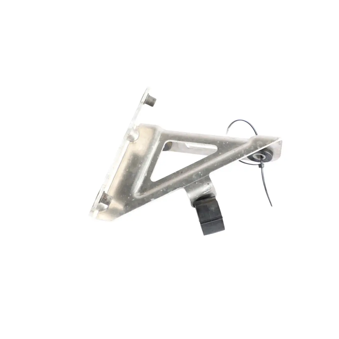 Radiator Mount Bracket Holder Support Right O/S to Audi RS3 8P 2.5 TFSI with Part number 8P0121263 Audi RS3 8P 2.5 TFSI Radiator Mount Bracket Holder Support Right O/S - SKU 8P0121263 - Part number 8P0121263