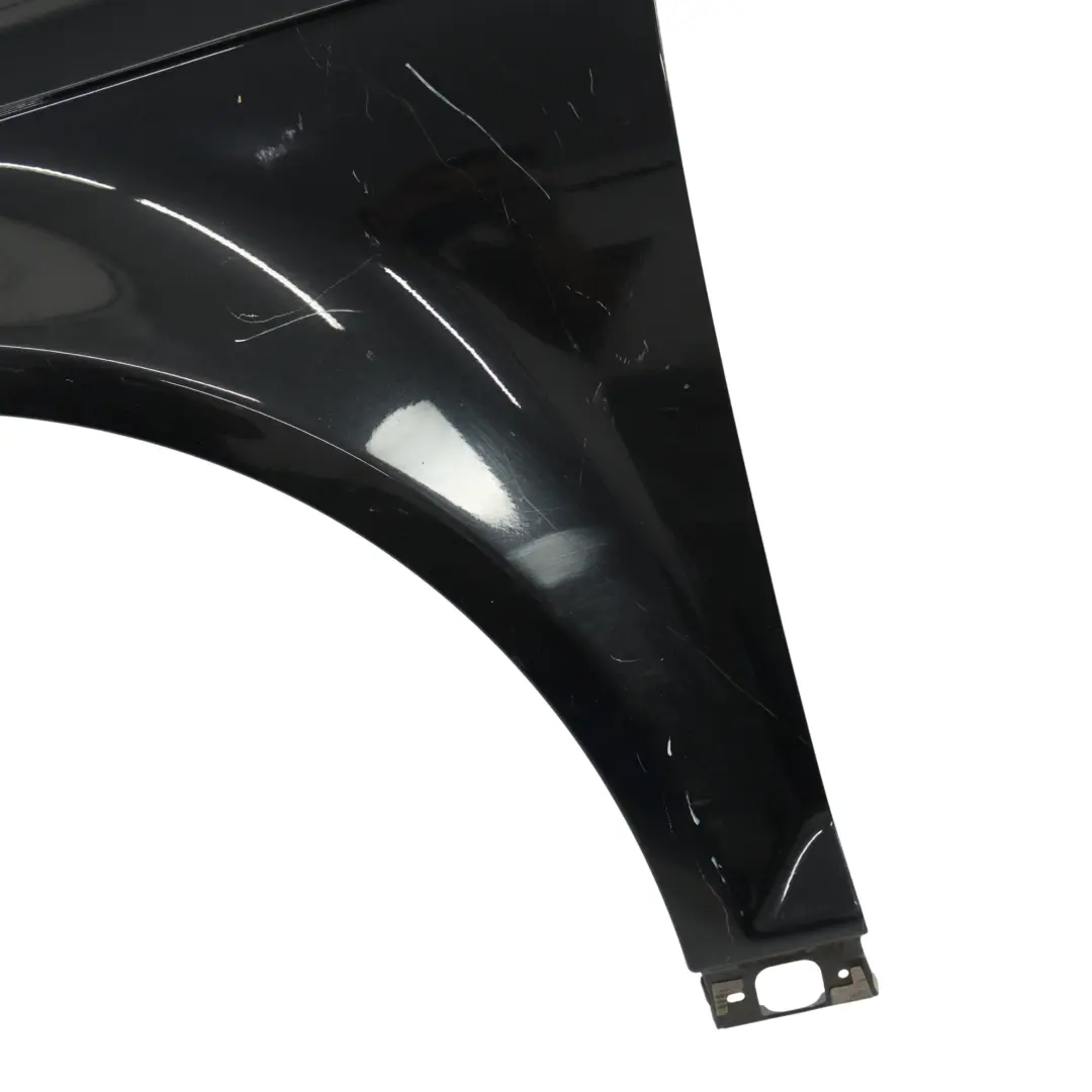 Pannello Laterale Anteriore Sinistro Parafango Phantom Black - Z9Y per Audi RS3 8P con numero di parte 8P0821021B Audi RS3 8P Pannello Laterale Anteriore Sinistro Parafango Phantom Black - Z9Y - SKU 8P0821021B-PHB - Numero di parte 8P0821021B