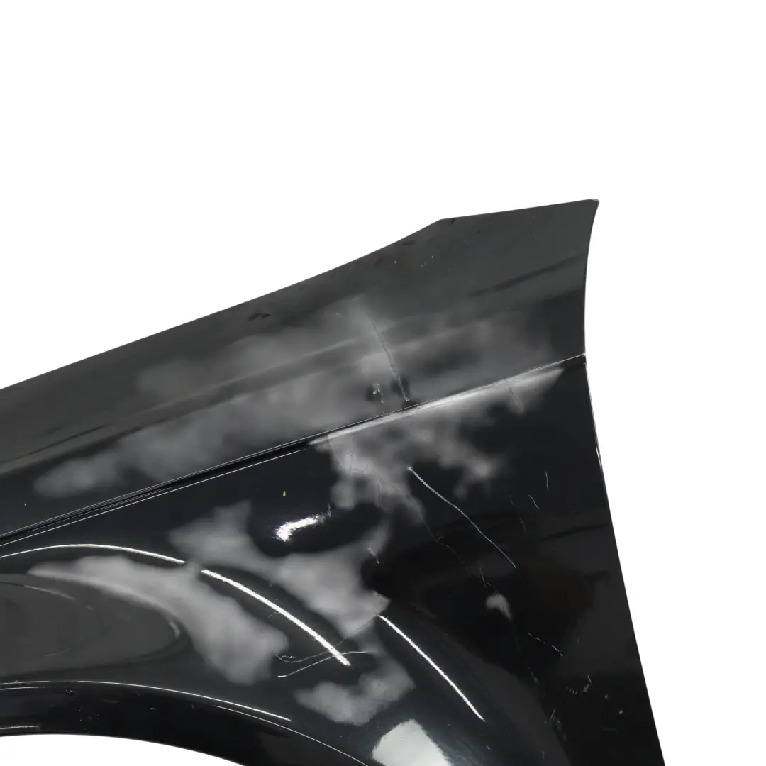 Seitenverkleidung Vorne Links Kotflügel Phantom Schwarz - Z9Y für Audi RS3 8P mit Teilenummer 8P0821021B Audi RS3 8P Seitenverkleidung Vorne Links Kotflügel Phantom Schwarz - Z9Y - SKU 8P0821021B-PHB - Teilenummer 8P0821021B