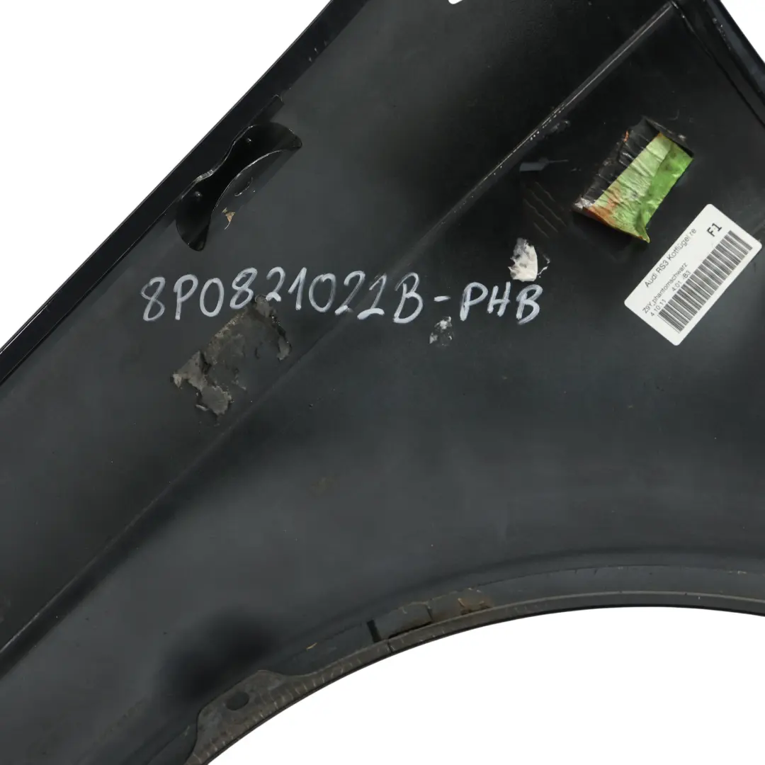 Błotnik Prawy Przedni Boczny Phantom Black Czarny - Z9Y do Audi RS3 8P o numerze 8P0821022B Audi RS3 8P Błotnik Prawy Przedni Boczny Phantom Black Czarny - Z9Y - SKU 8P0821022B-PHB - Numer Części 8P0821022B