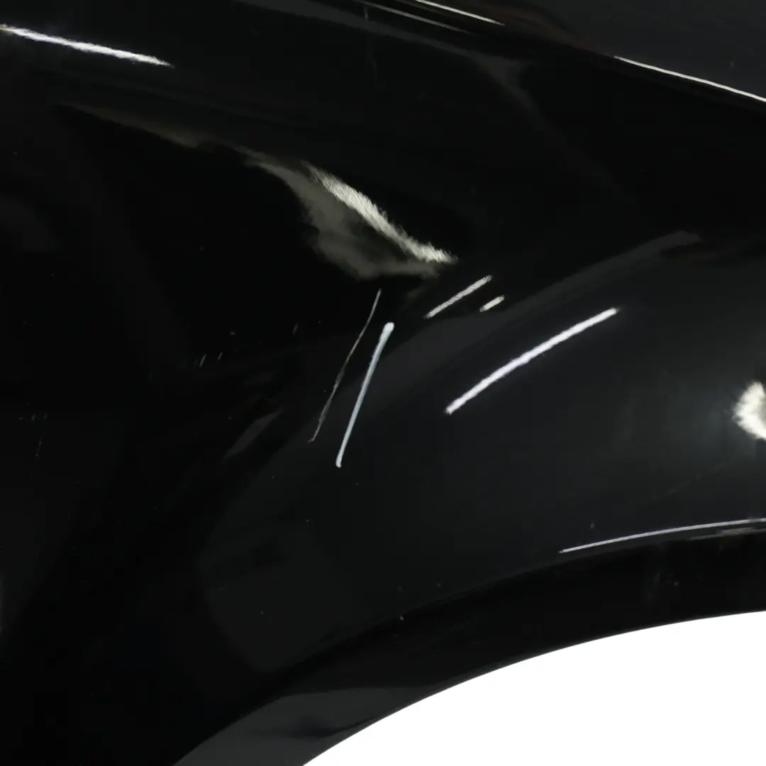 Seitenteil Vorne Rechts Kotflügel Phantom Black Schwarz - Z9Y für Audi RS3 8P mit Teilenummer 8P0821022B Audi RS3 8P Seitenteil Vorne Rechts Kotflügel Phantom Black Schwarz - Z9Y - SKU 8P0821022B-PHB - Teilenummer 8P0821022B