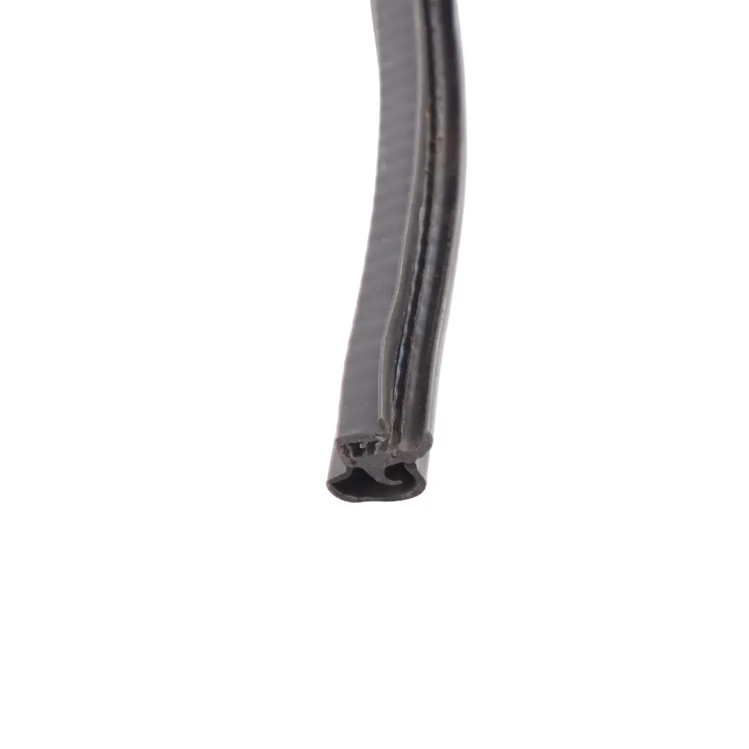 Audi A3 8P Striscia anteriore cofano motore gomma guarnizione tenuta - SKU 8P0823731B - Numero di parte 8P0823731B