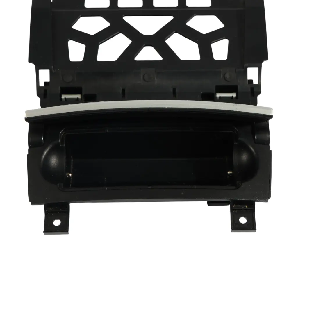 Audi A3 8P Couvercle Du Compartiment Rangement Console Centrale - SKU 8P0857951-5 - Numéro de pièce 8P0857951