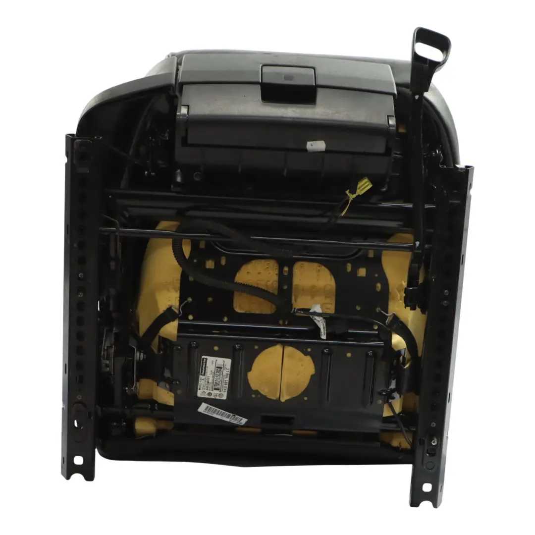 Sportback Sedile Anteriore Destro S-Line Pelle Vienna Soul Nero per Audi A3 8P con numero di parte 8P0881806CF Audi A3 8P Sportback Sedile Anteriore Destro S-Line Pelle Vienna Soul Nero - SKU 8P0881806CF - Numero di parte 8P0881806CF