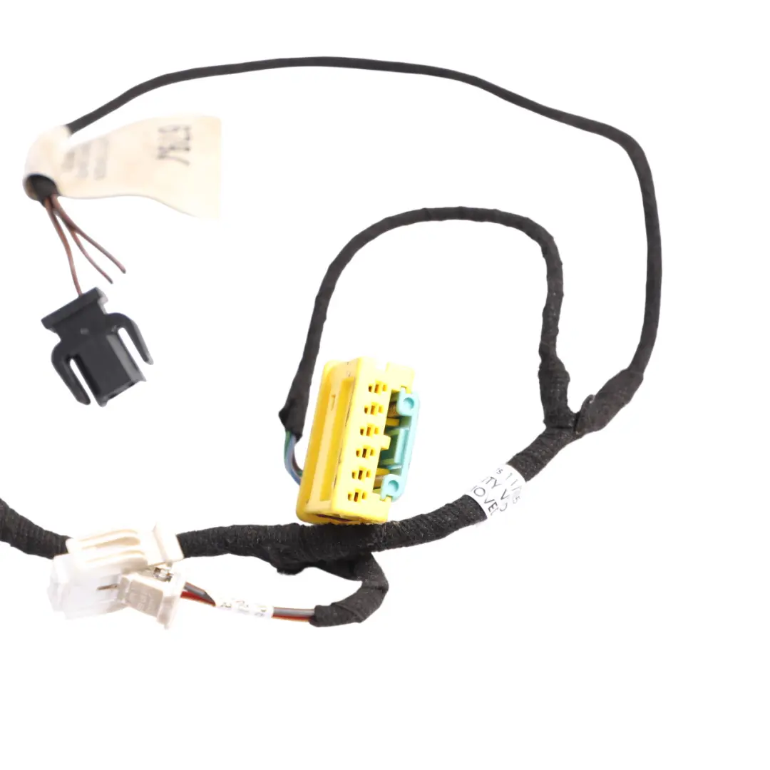 Audi A3 8P Mazo De Cables Caja Guantes Cambiador CD - SKU 8P0971679J - Número de pieza 8P0971679J