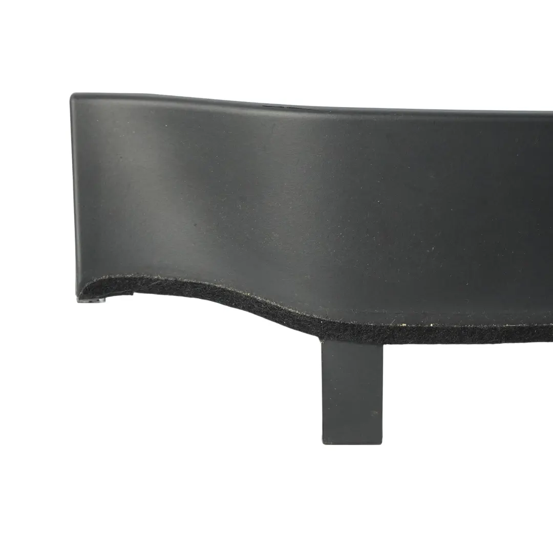 Pannello Superiore Rivestimento Padiglione Colonna Sterzo per Audi A3 P8 con numero di parte 8P2858345 Audi A3 P8 Pannello Superiore Rivestimento Padiglione Colonna Sterzo - SKU 8P2858345 - Numero di parte 8P2858345