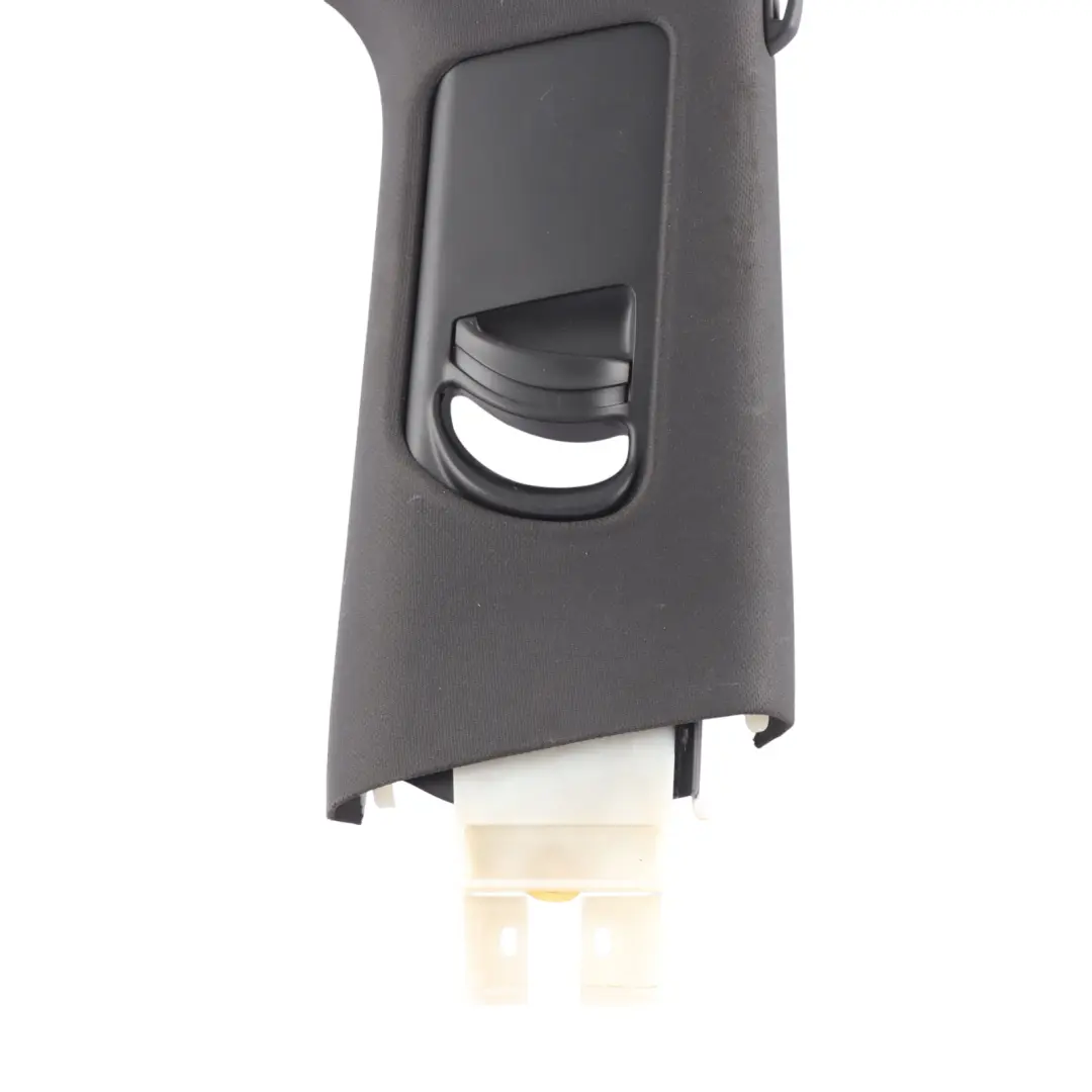 B-Pillar Columna Recubrimiento Panel Negro Derecha para Audi A3 8P con número de pieza 8P4867244 Audi A3 8P B-Pillar Columna Recubrimiento Panel Negro Derecha - SKU 8P4867244-1 - Número de pieza 8P4867244