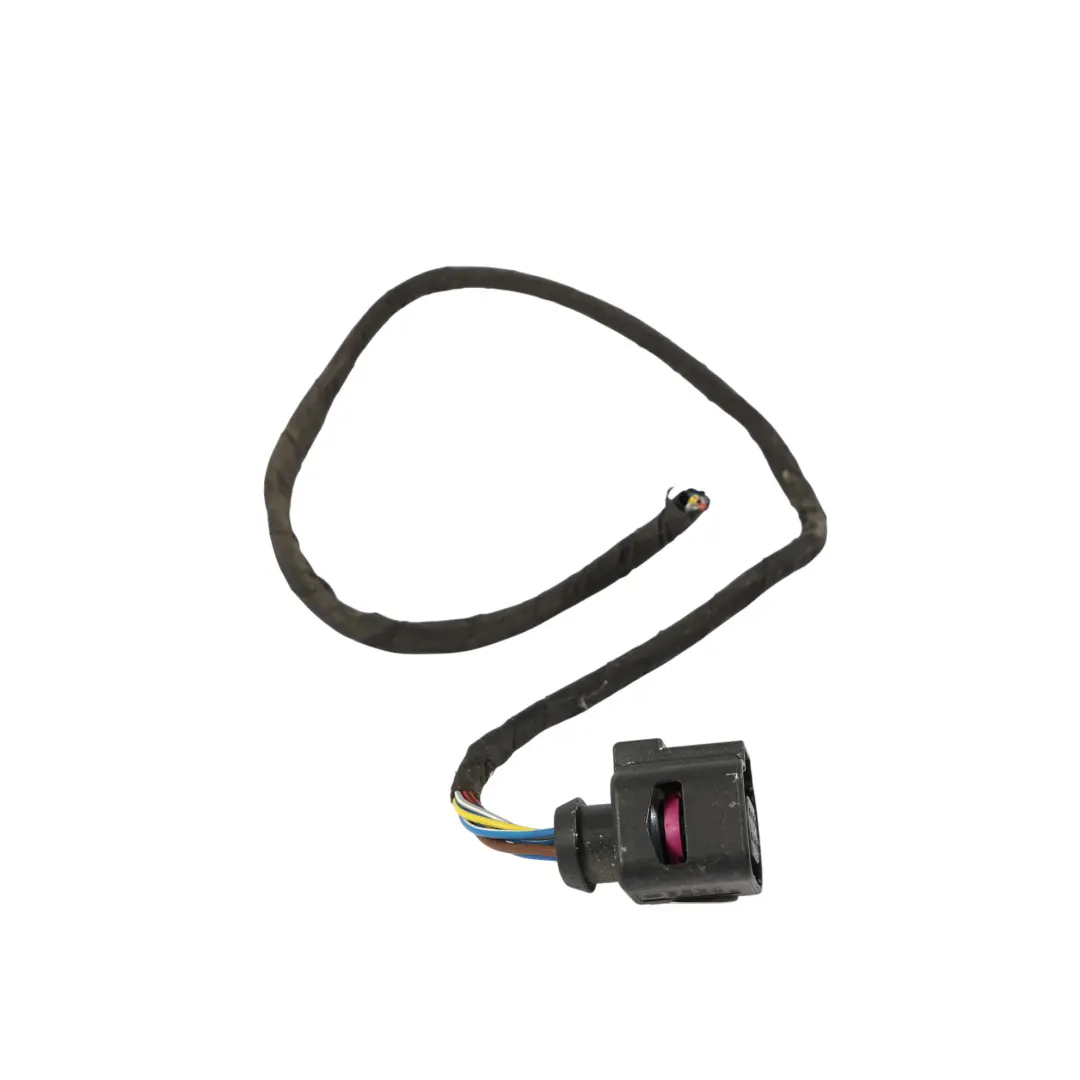 Audi TT FV Portón Trasero Tapa Maletero Luz Arranque Izquierda - SKU 8S0945095E-2 - Número de pieza 8S0945095E