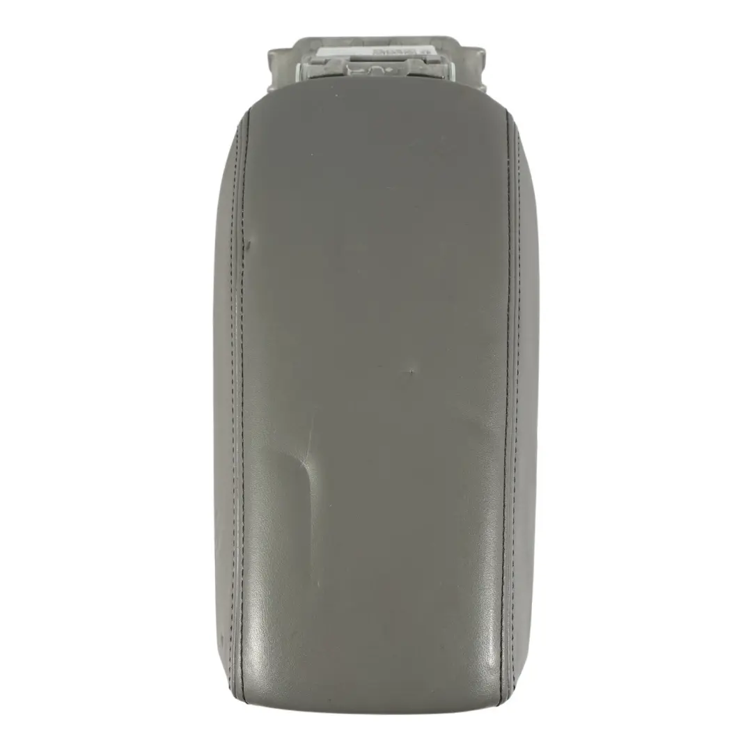 8S Mittelkonsole Armlehne Ablagefach Leder Grau für Audi TT FV mit Teilenummer 8S8864208C Audi TT FV 8S Mittelkonsole Armlehne Ablagefach Leder Grau - SKU 8S8864208C - Teilenummer 8S8864208C