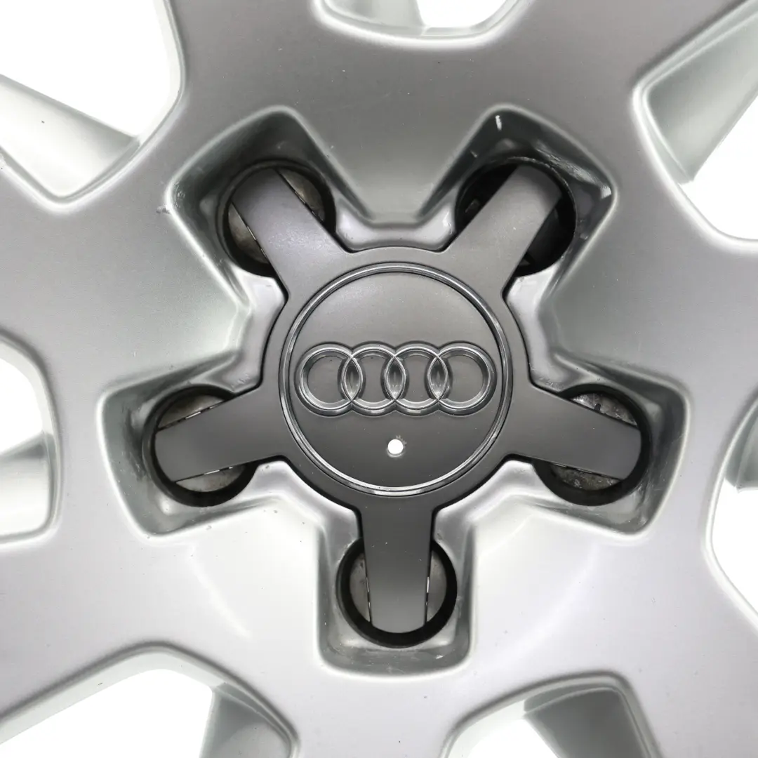 Audi A5 8T Felga Aluminiowa Srebrna 17" 7.5J ET:28 - SKU 8T0601025C-5 - Numer Części 8T0601025C