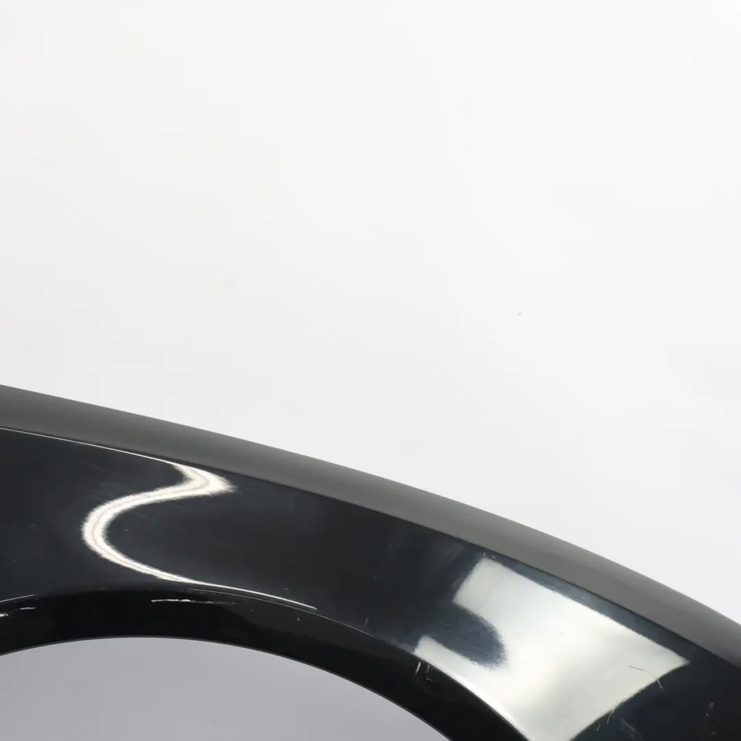 Pannello Laterale Parafango Anteriore Destro Phantom Black - Z9Y per Audi A5 8T con numero di parte 8T0821106H Audi A5 8T Pannello Laterale Parafango Anteriore Destro Phantom Black - Z9Y - SKU 8T0821106H-PHB - Numero di parte 8T0821106H