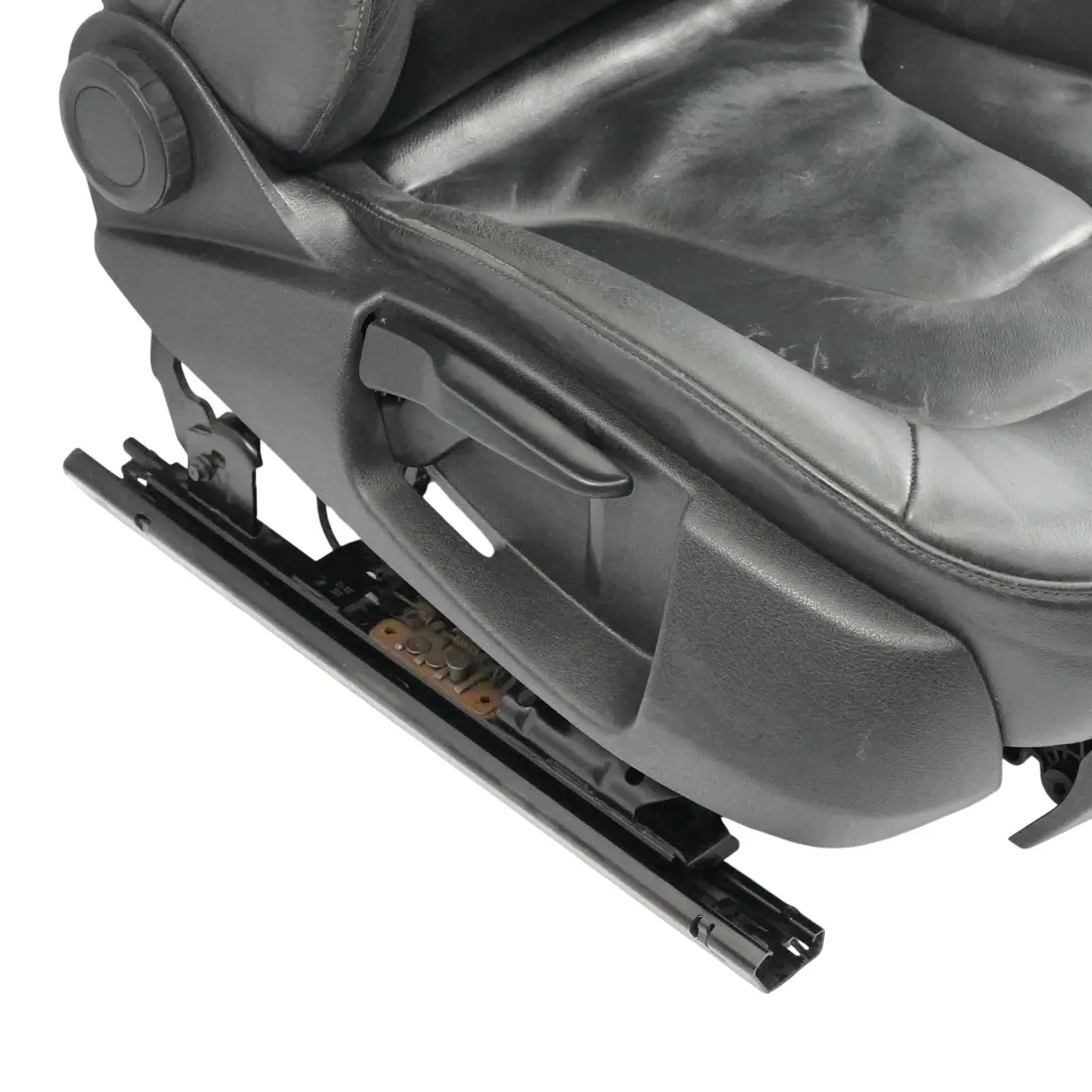 Asiento Delantero Derecho Calefaccionado Cuero Soul Negro para Audi A5 8T Coupe con número de pieza 8T0881806G Audi A5 8T Coupe Asiento Delantero Derecho Calefaccionado Cuero Soul Negro - SKU 8T0881806G-3 - Número de pieza 8T0881806G