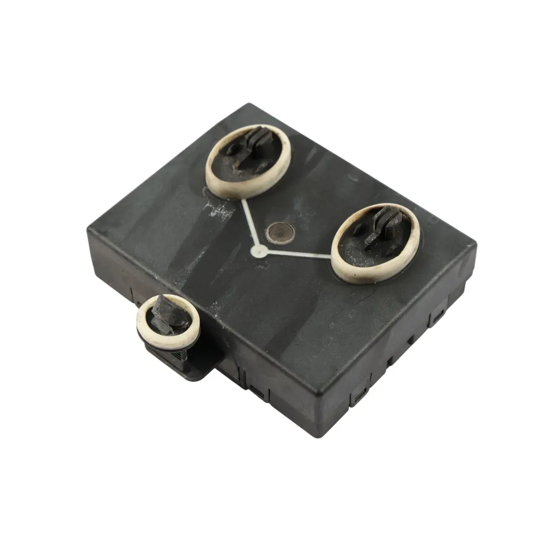 Modulo Unità Di Controllo Porta Lato Guida Anteriore per Audi A4 B8 A5 8T con numero di parte 8T0959793K Audi A4 B8 A5 8T Modulo Unità Di Controllo Porta Lato Guida Anteriore - SKU 8T0959793K - Numero di parte 8T0959793K