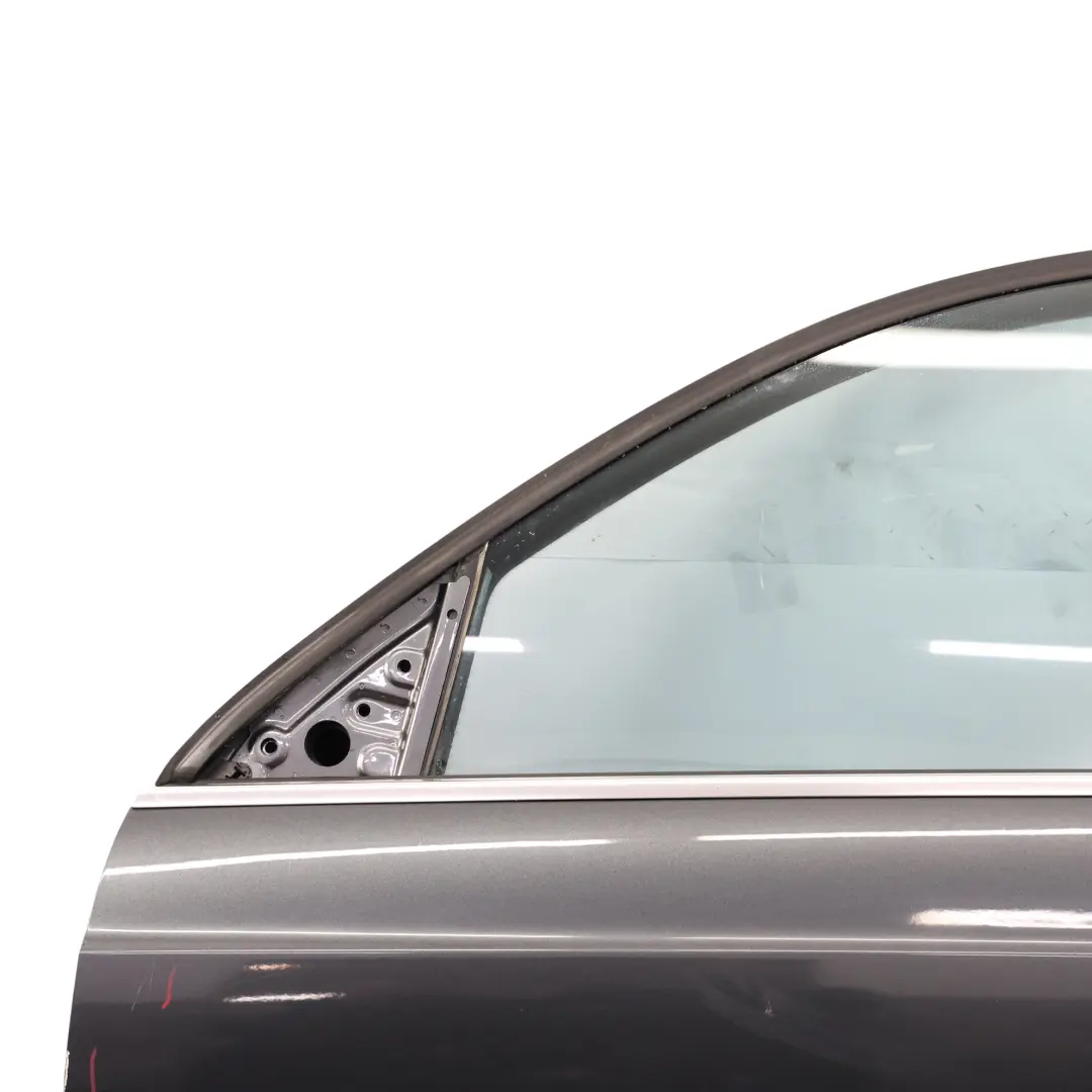 Panel Puerta Delantera Izquierda Daytona Grey Gris Perla - Z7S para Audi Q3 8U con número de pieza 8U0831051B Audi Q3 8U Panel Puerta Delantera Izquierda Daytona Grey Gris Perla - Z7S - SKU 8U0831051B-DGR1 - Número de pieza 8U0831051B