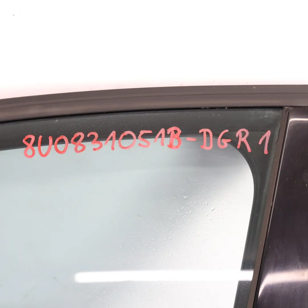 Audi Q3 8U Panneau De Porte Avant Gauche Daytona Grey Pearl Effect - Z7S - SKU 8U0831051B-DGR1 - Numéro de pièce 8U0831051B