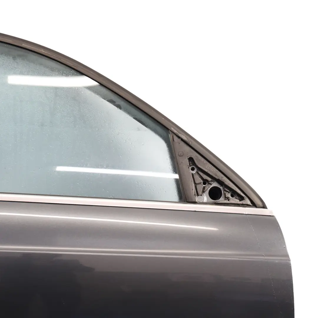 Door Front Right O/S Covering Panel Daytona Grey Pearl Effect - Z7S to Audi Q3 8U with Part number 8U0831052B Audi Q3 8U Door Front Right O/S Covering Panel Daytona Grey Pearl Effect - Z7S - SKU 8U0831052B-DGR - Part number 8U0831052B