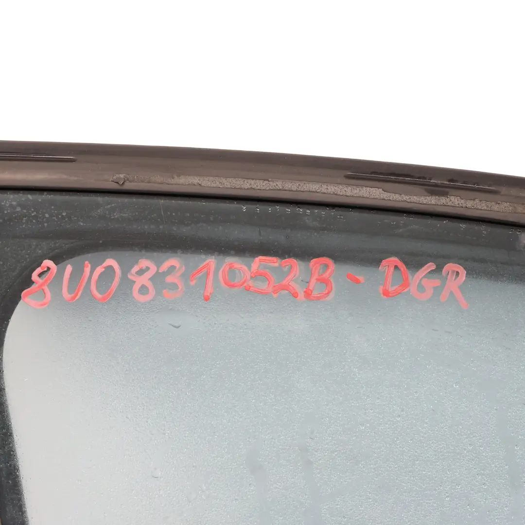 Audi Q3 8U Drzwi Prawe Przednie Daytona Grey Szary Perłowy - Z7S - SKU 8U0831052B-DGR - Numer Części 8U0831052B