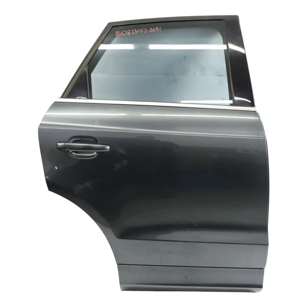 Puerta Trasera Derecha Daytona Grey Gris Efecto Perla - Z7S para Audi Q3 8U con número de pieza 8U0833052 Audi Q3 8U Puerta Trasera Derecha Daytona Grey Gris Efecto Perla - Z7S - SKU 8U0833052-DGR1 - Número de pieza 8U0833052