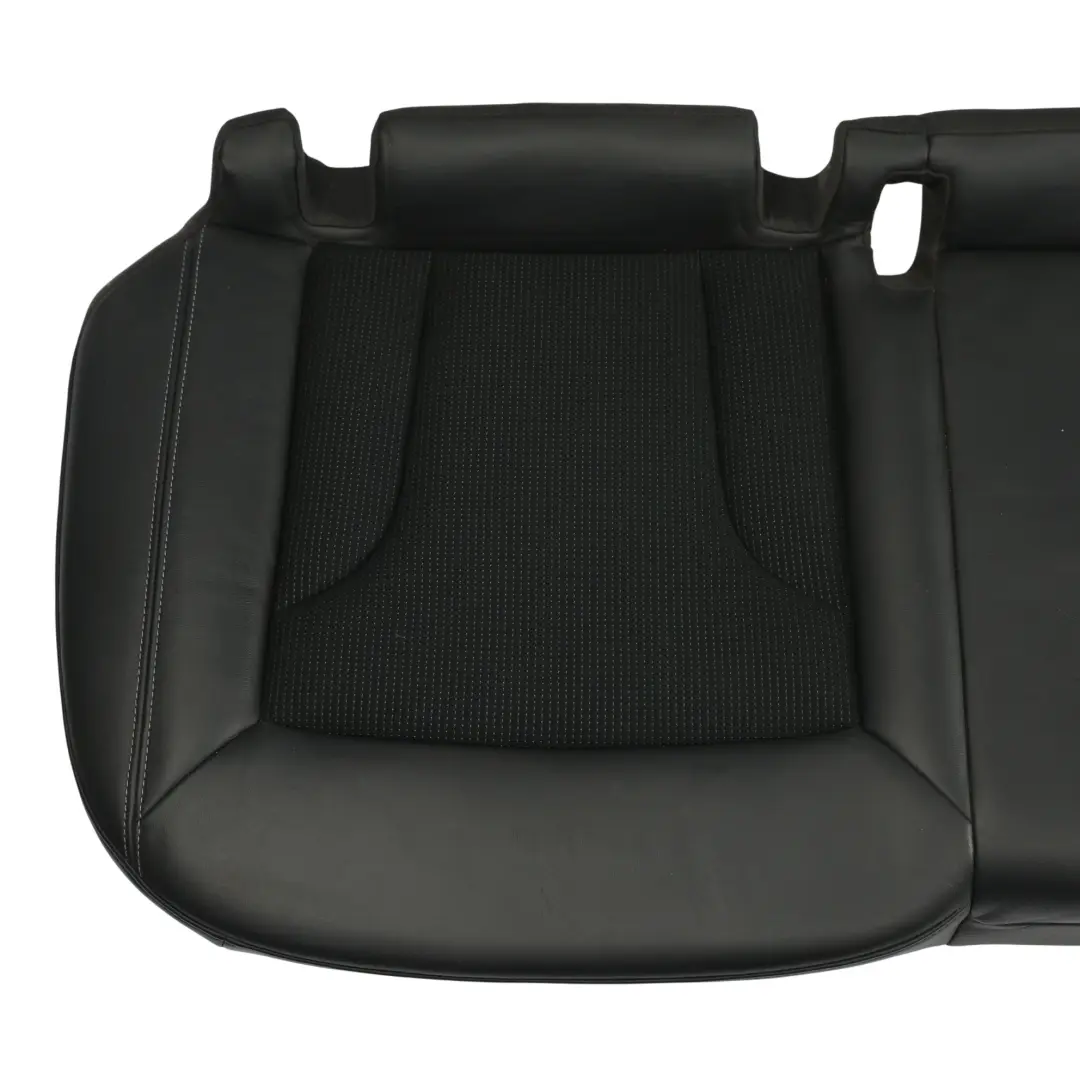 Kanapa Siedzenie Tylna Tył Czarna Półskóra do Audi Q3 8U o numerze 8U0885405G Audi Q3 8U Kanapa Siedzenie Tylna Tył Czarna Półskóra - SKU 8U0885405G - Numer Części 8U0885405G