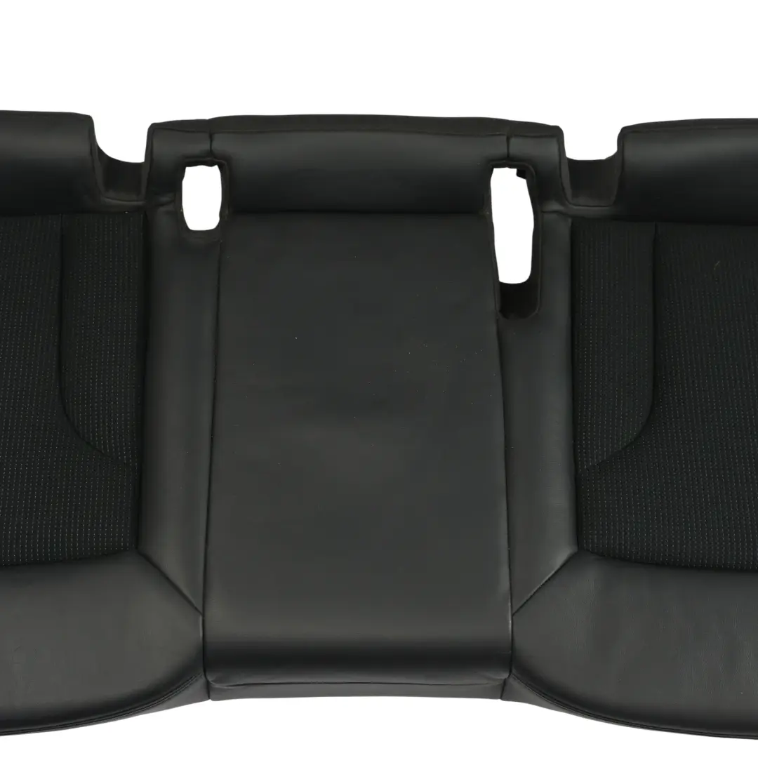 Revêtement Banquette Arrière Demi-Cuir Noir pour Audi Q3 8U à propos du numéro de pièce 8U0885405G Audi Q3 8U Revêtement Banquette Arrière Demi-Cuir Noir - SKU 8U0885405G - Numéro de pièce 8U0885405G
